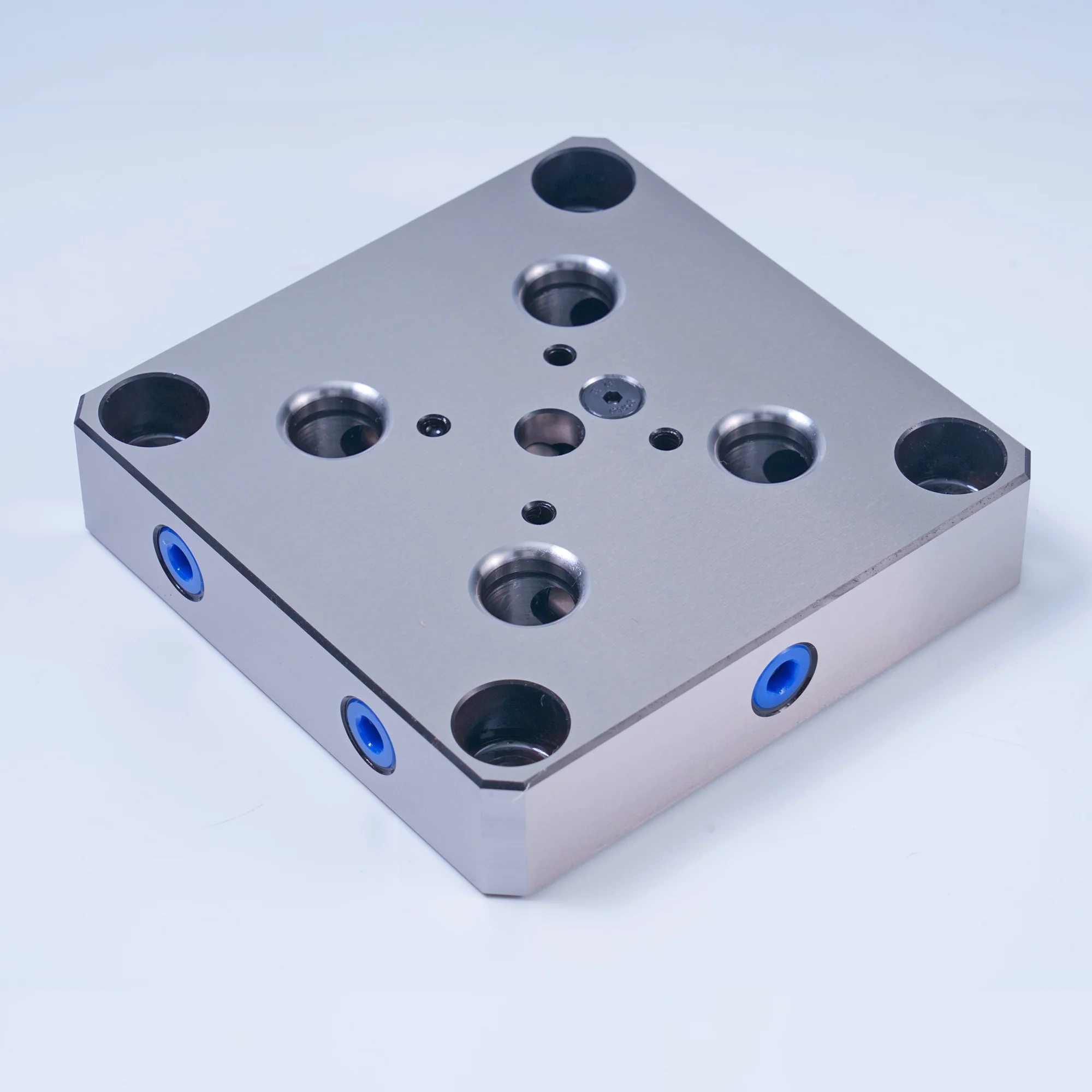 CNC XinDian Precise 52mm Cube Precision Machining Manual Chuck - D - Image 3