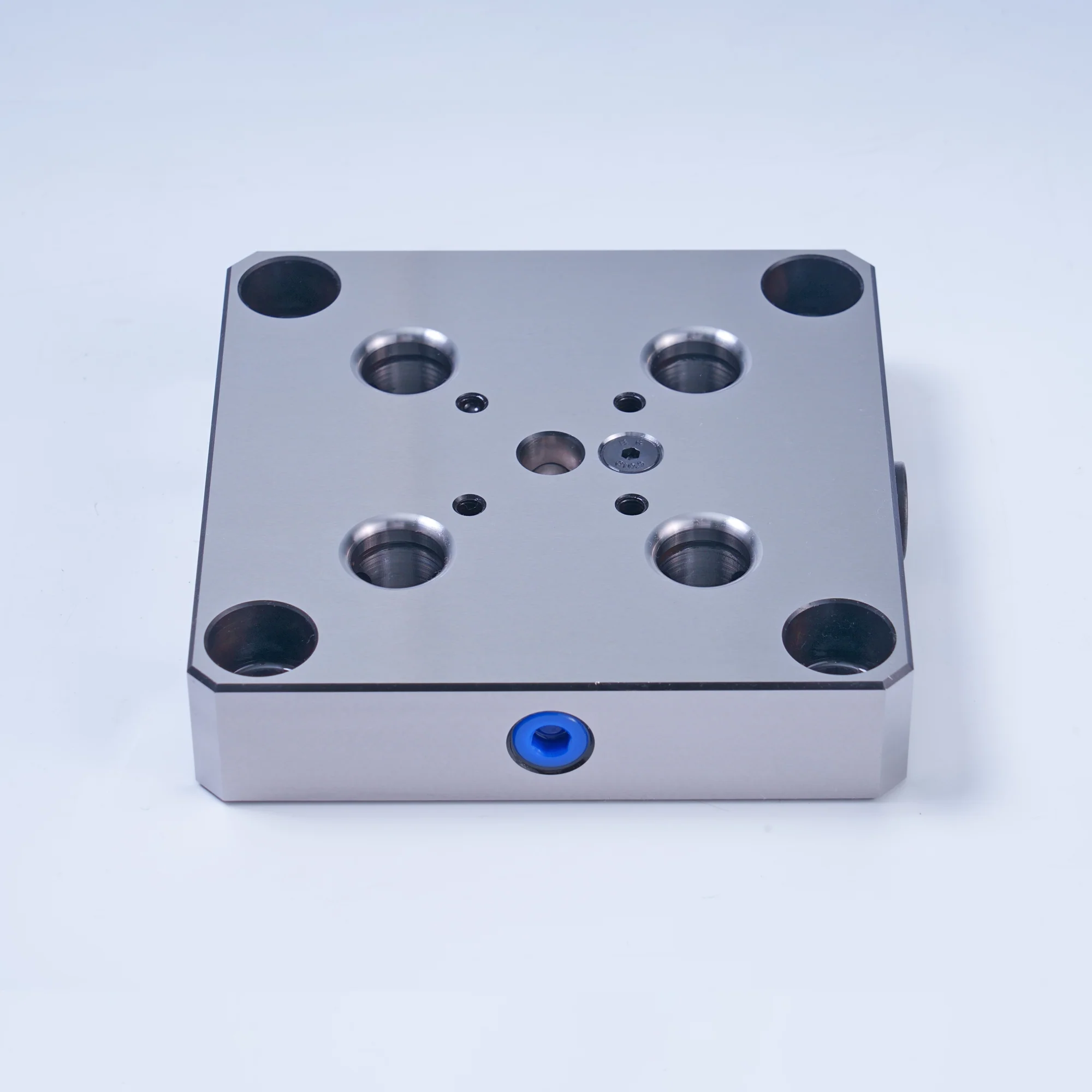 CNC XinDian Precise 52mm Cube Precision Machining Manual Chuck - D - Image 4